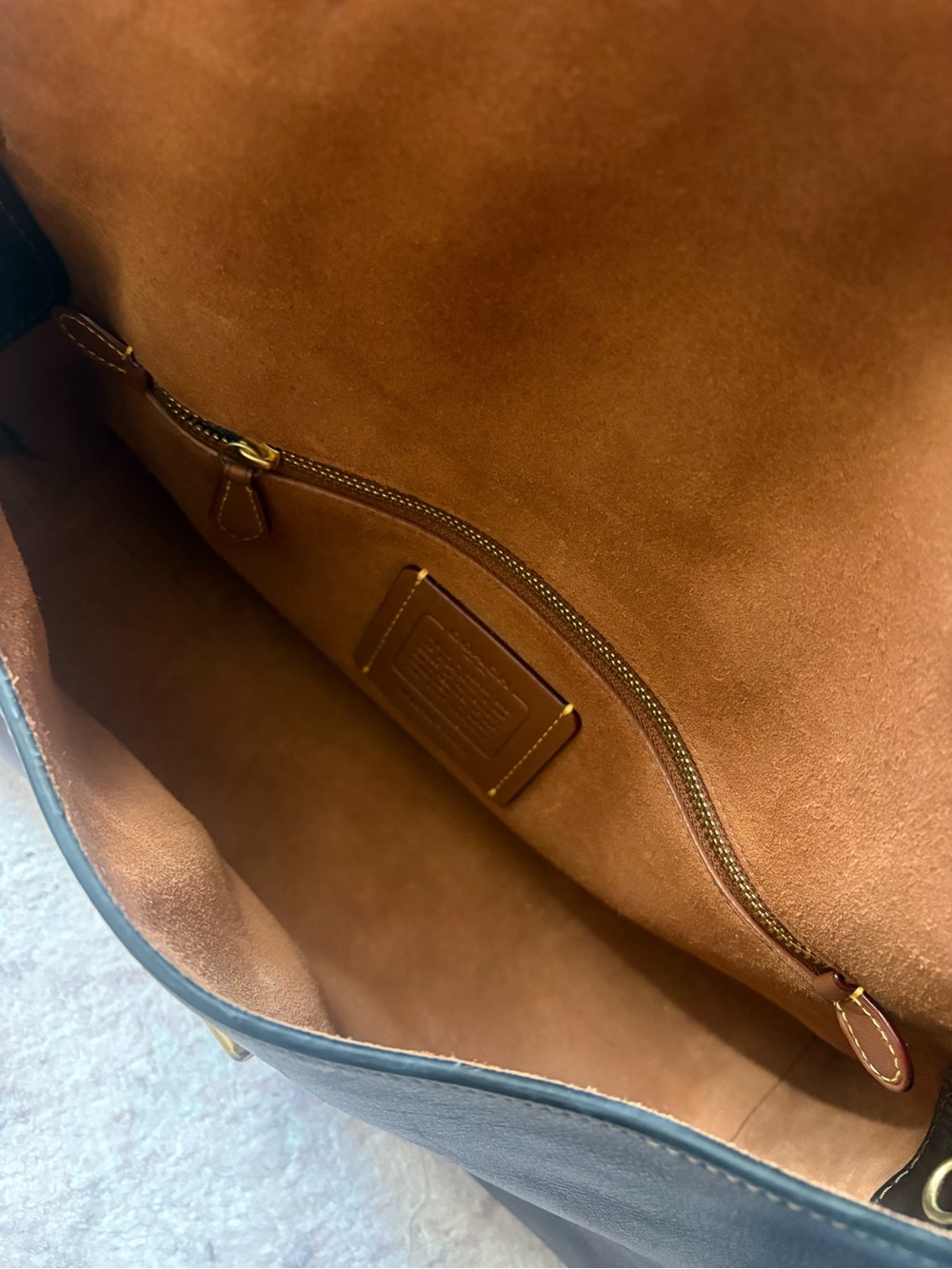 Coach Chocolate Brown Leather Shoulder Bag - Picture 8 of 12